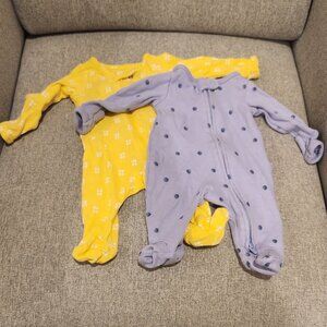 Carters 2x premie footed pjs